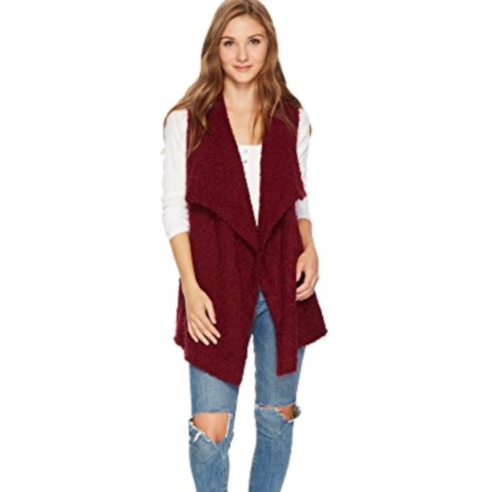 Lilypad Women’s Bobble plush sleeveless Fur Vest in red Cherry Wood